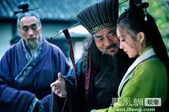 新三国剧照董卓
