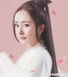 古装美人龙须刘海造型,赵丽颖甜美,梁洁可爱,她就是仙女本人
