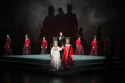 两部莎剧齐开,2024国家大剧院国际戏剧季启幕
