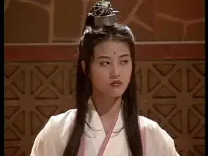 周海媚现身新倚天屠龙记,曾经的周芷若成了灭绝师太
