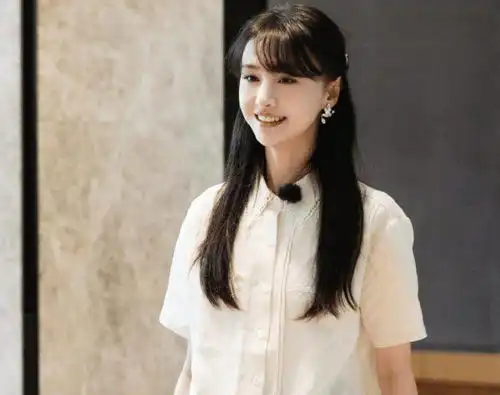 奇妙小森林晒嘉宾剧照,谢可寅许佳琪可爱,郑爽美成贝微微
