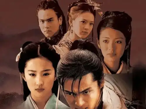 14岁就已经是女主专业户,有杨幂和热巴的加持,现出演新版赵灵儿
