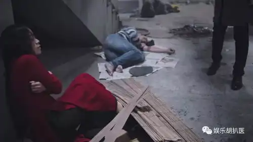 这群凝视深渊的猎毒人,有让戏剧照进现实的力量
