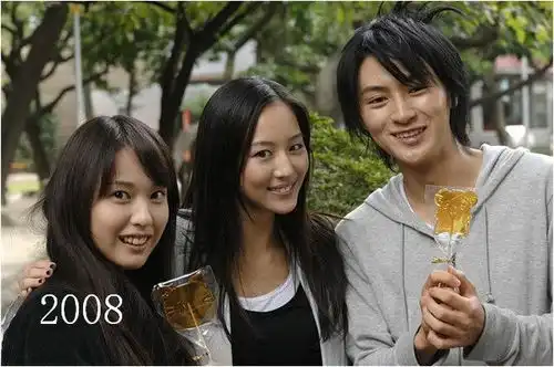 张钧甯凭一条红裙就能上热搜,盘一盘她出道16年来的美貌
