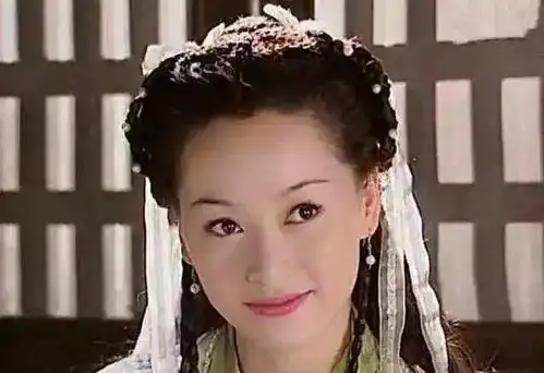 原创以前的古装剧中,女子不靠金银发冠的加持,光靠一根发带就能仙气飘飘
