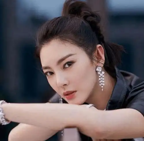 张雨绮张墨怀恋情曝光后新动向,一起出席活动,会同框秀恩爱吗