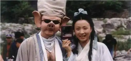 神话剧春光灿烂猪八戒也要翻拍了,导演居然是当年的龙套