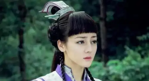 看了明星这些雷人剧照,就知道发型对颜值有多重要了