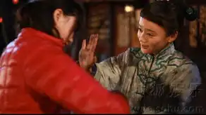 袁姗姗片场调皮互动宫3烟熏妆花絮曝光6520802
