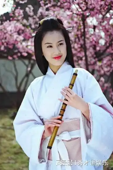 天下第一播出17年,男演员个个油腻苍老,女演员个个年轻貌美