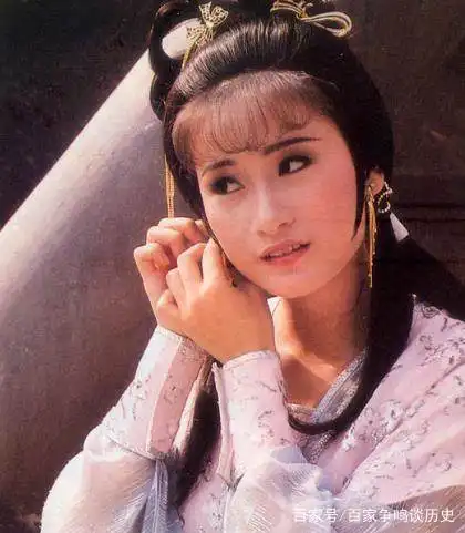 隋唐演义六个版本的宣华夫人,周放惊艳,蓝燕动人,她最美
