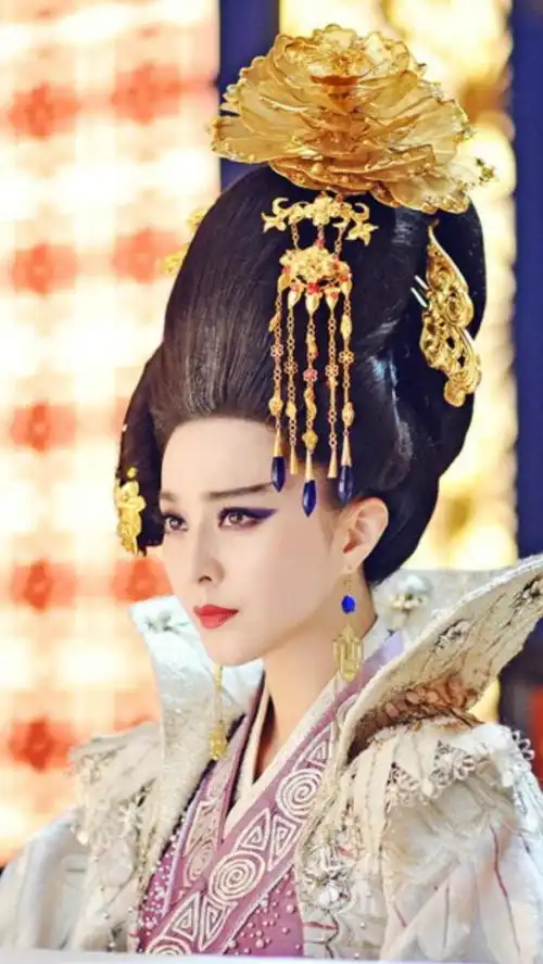 范冰冰新剧发型辣眼睛古代女子发型比这更奇葩