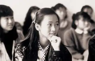 翁虹49岁纯天然逆生长女王,受过情伤,半身瘫痪,靠仇人重回战场,她是现实中的大女主