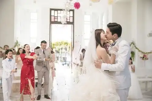 一吻定情与林允激吻48小时,王大陆被吻破皮