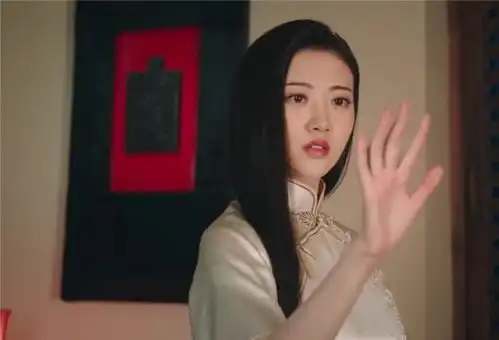 司藤被唤醒重回人间,秦放被迫做她的仆人,安蔓被挟持身份暴露
