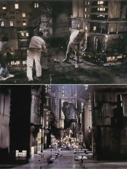 25组经典电影幕后揭秘照,不用特效,也能拍出吊炸天的电影
