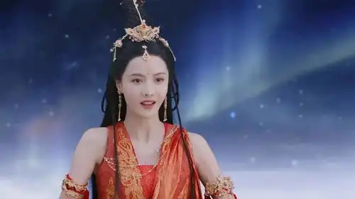 罗云熙长月烬明十二神被指照骗,剧中现原形张芷溪颜值依旧在线
