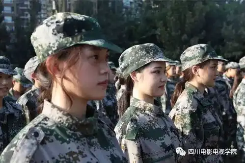 听说川影大师哥李易峰也参加了萌新军训晒照活动你支持谁
