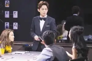 侦探登顶网综第一