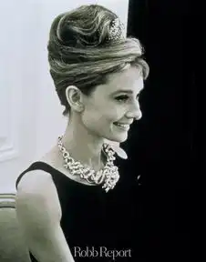 经费在燃烧那些在电影中惊鸿一瞥的珠宝...
