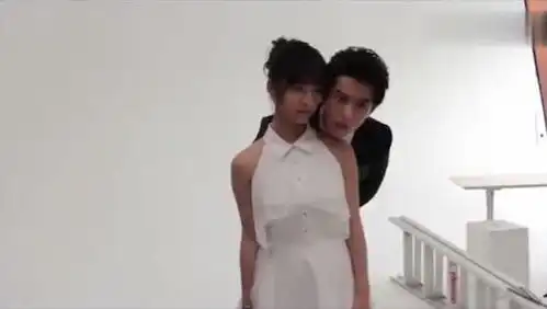 流星花园花絮比正片还甜王鹤棣沈月拍画报太亲密这对cp要成真
