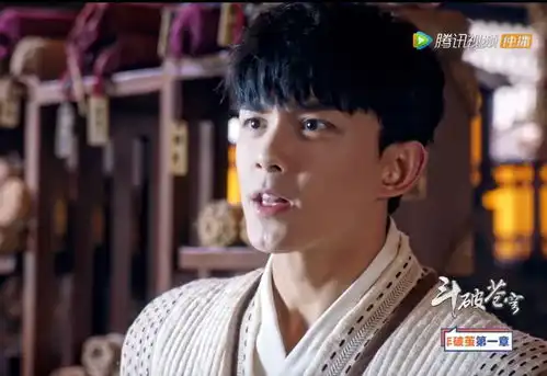 斗破苍穹中的她的古装照被嘲只能活在精修里