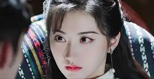 司藤热度渐入佳境,景甜张彬彬大方营业,成毅袁冰妍无辜躺枪