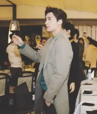 这就是街舞首播,李易峰面对面,郑爽新剧造型郭京飞吴亦凡米兰时装周刘亦菲杨紫秦俊杰雷佳音范冰冰黄轩