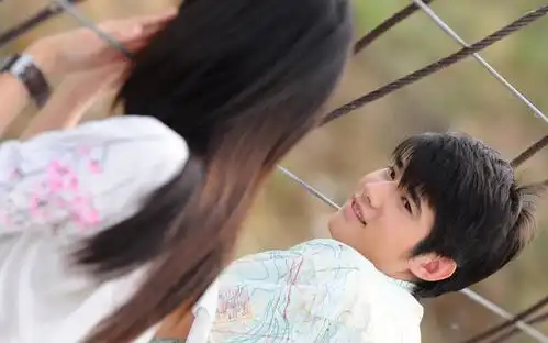 这两生肖在一起,心里很压抑