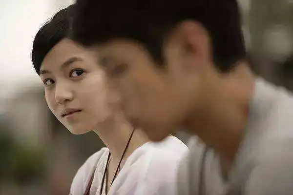 一段感情中,两个人到底合不合适需要看哪几点