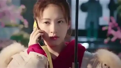 男子误会灰姑娘喜欢的不是自己,失落表达感情,最后一吻定情
