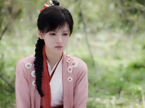 热剧琉璃超前点播推出44集,盗版尽现,视频平台大受打击