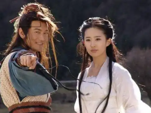 神雕侠侣再聚首过儿变油腻大叔,姑姑还是攻气十足的小仙女