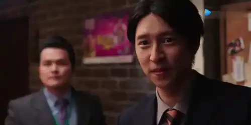 深挖凭借孤注一掷中的纯爱战士意外走红,他将搭档张颂文
