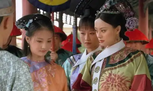 甄嬛传演员徐璐变女神13年后新剧造型掀惊艳

