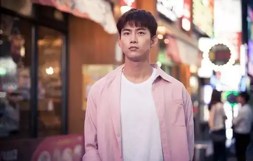 2pm玉泽演与恋人已交往三年对方为小4岁上班族
