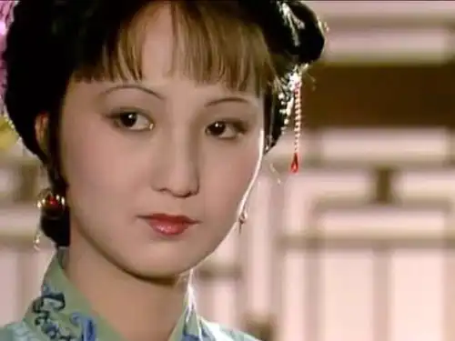 红楼梦里的奴仆阶层生存状态混好了当主子,混不好世代为奴
