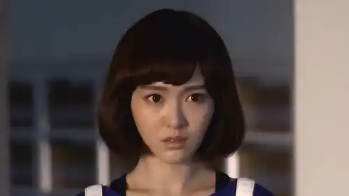 何以笙箫默模特萧筱当众指责赵默笙,律师男友何以琛大怒
