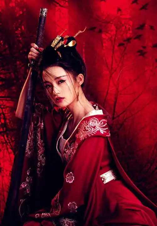 庆余年电视剧版拍摄现场,宋轶好美,李沁你怎么这样的表情