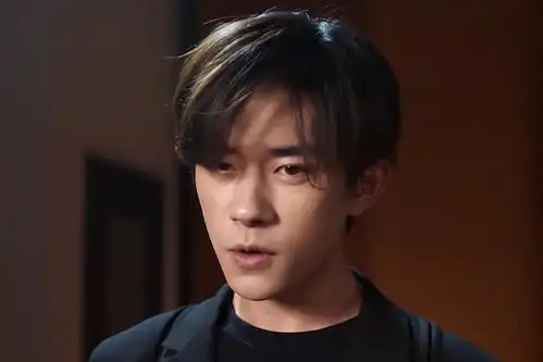 春节档开启预售,水门桥奇迹冠亚军,易烊千玺冲击100亿
