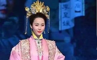 17岁成皇后,得皇帝一生宠爱,安享富贵34年,71岁却被活活气死
