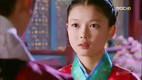 2022年韩国10大最美女演员排名,宋慧乔仅第8,金高银高居第5

