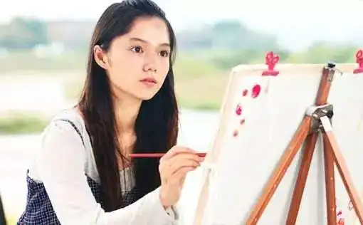 会画画的女朋友,你们有么
