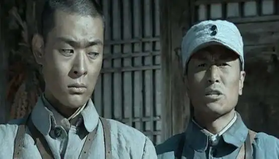 亮剑山猫子为何会杀魏大勇看看段鹏的处事方式,一看便知
