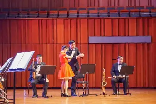 爱乐之城奥斯卡经典金曲视听音乐会,互动感十足,2.14情人节带给你们不一样的甜蜜
