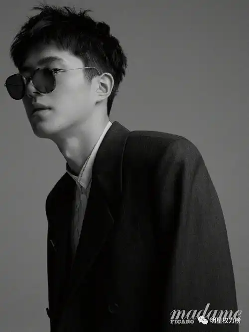 赵丽颖密战造型百变惊艳刘昊然演绎演员的华丽蜕变白敬亭少年老成霸道总裁