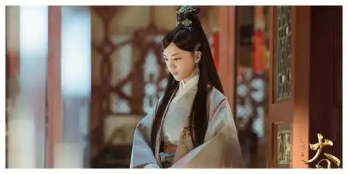 文艺片女神翻车,新剧被吐槽像男人,她该如何翻身