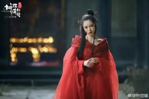 钟楚曦花式秀腿上热搜除了逆天美腿,她的聂小倩妆容更吸睛