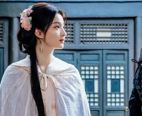 庆余年2全新造型惊艳亮相,王启年女儿秀实力秒杀众女角
