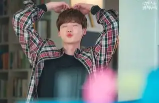 继w两个世界后,李钟硕又一新剧,上演超甜姐弟恋